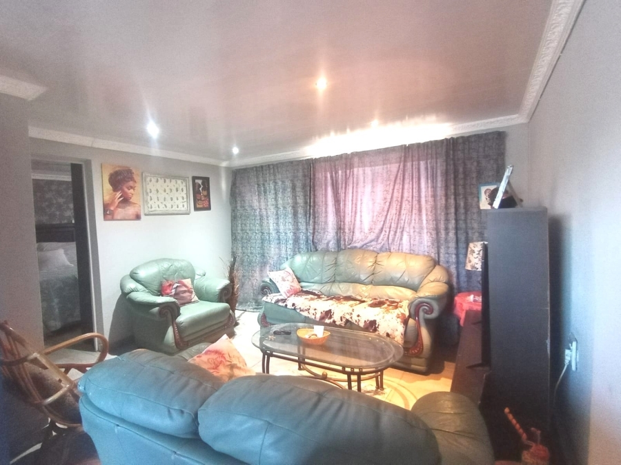 2 Bedroom Property for Sale in Mdantsane Eastern Cape
